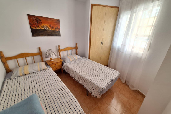 Lange Termijn Verhuur - Appartement  - Torrevieja - Estacion de autobuses