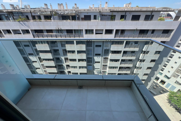 Herverkoop - Penthouse Dúplex - Valencia - Mont-Olivet