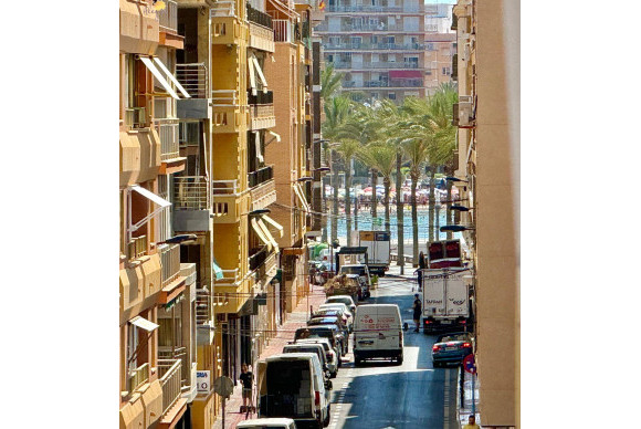 Herverkoop - Appartement  - Torrevieja - Playa del cura