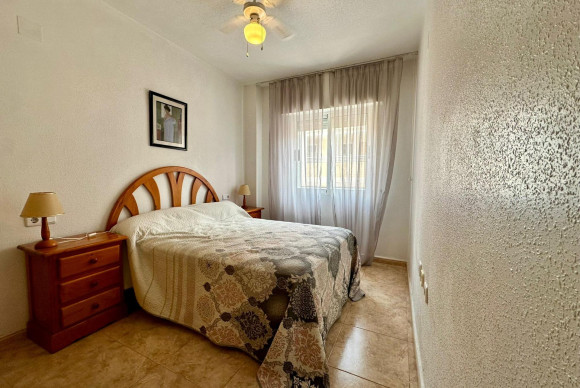 Herverkoop - Appartement  - Torrevieja - Calas blanca