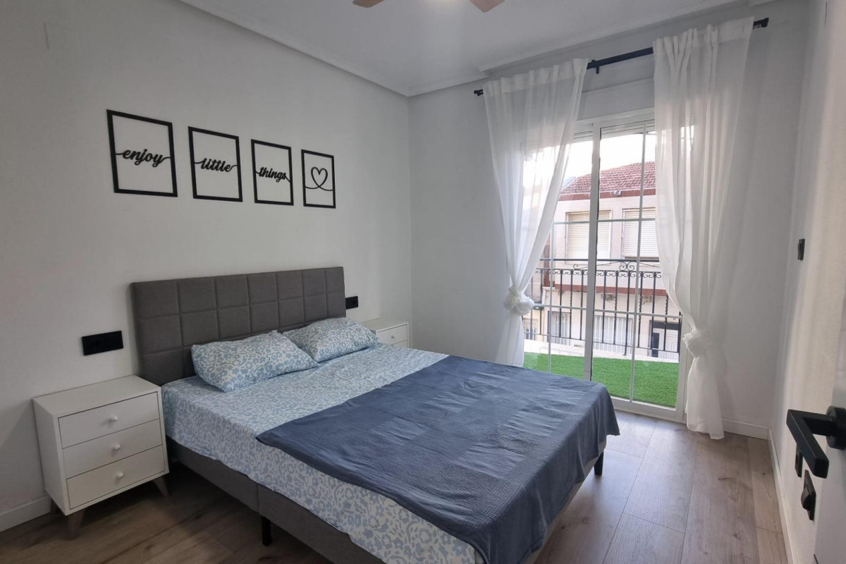 Herverkoop - Appartement  - Torrevieja - Acequion