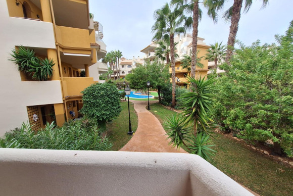 Lange Termijn Verhuur - Appartement  - Torrevieja - Punta prima