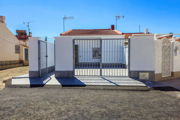 Resale - Bungalow - Torrevieja - Torreta