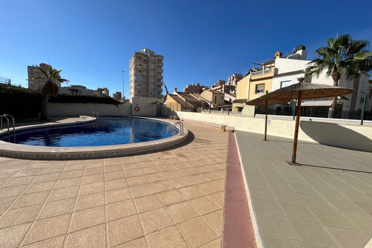 Resale - Townhouse - Torrevieja - Parque las naciones