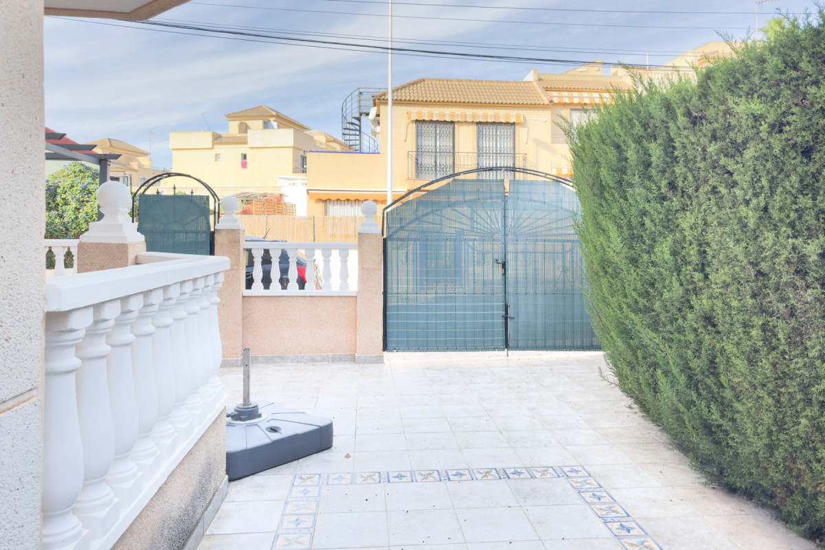 Reventa - Apartamento / piso - Torrevieja - Los Frutales