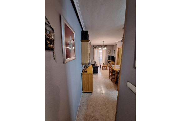 Resale - Apartment  - Torrevieja - Centro