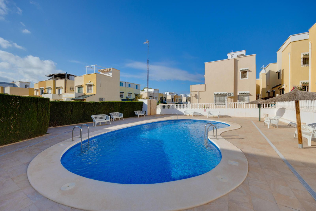 Reventa - Terraced house - Orihuela Costa - Los Altos