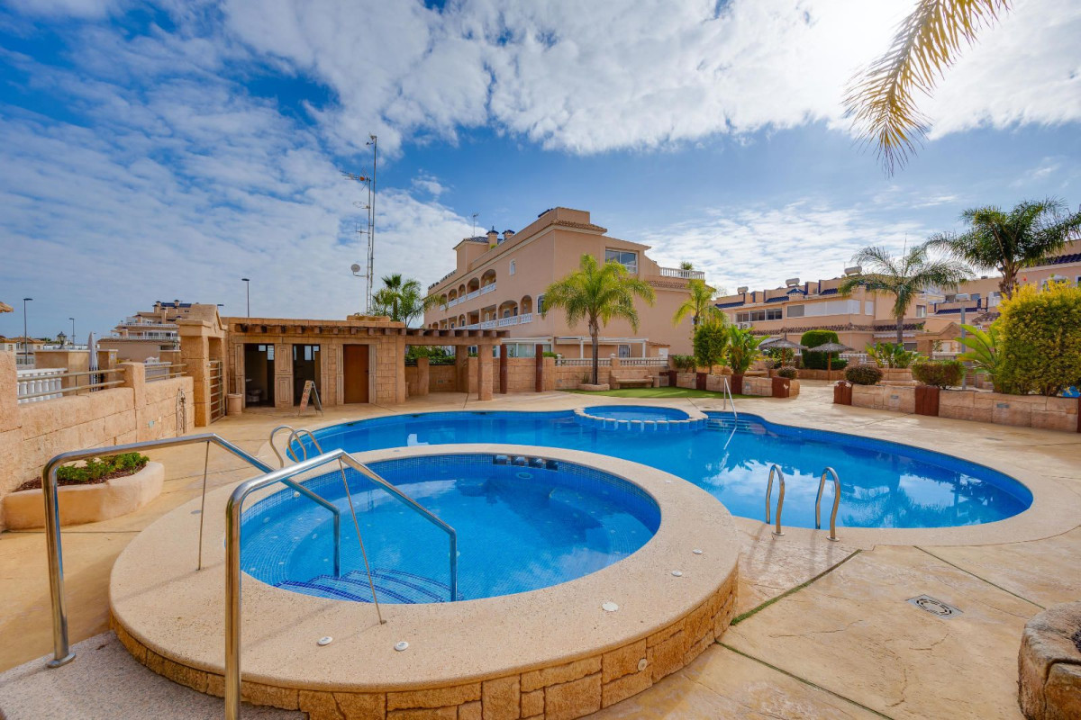 Reventa - Apartamento / piso - Orihuela Costa - Los dolses