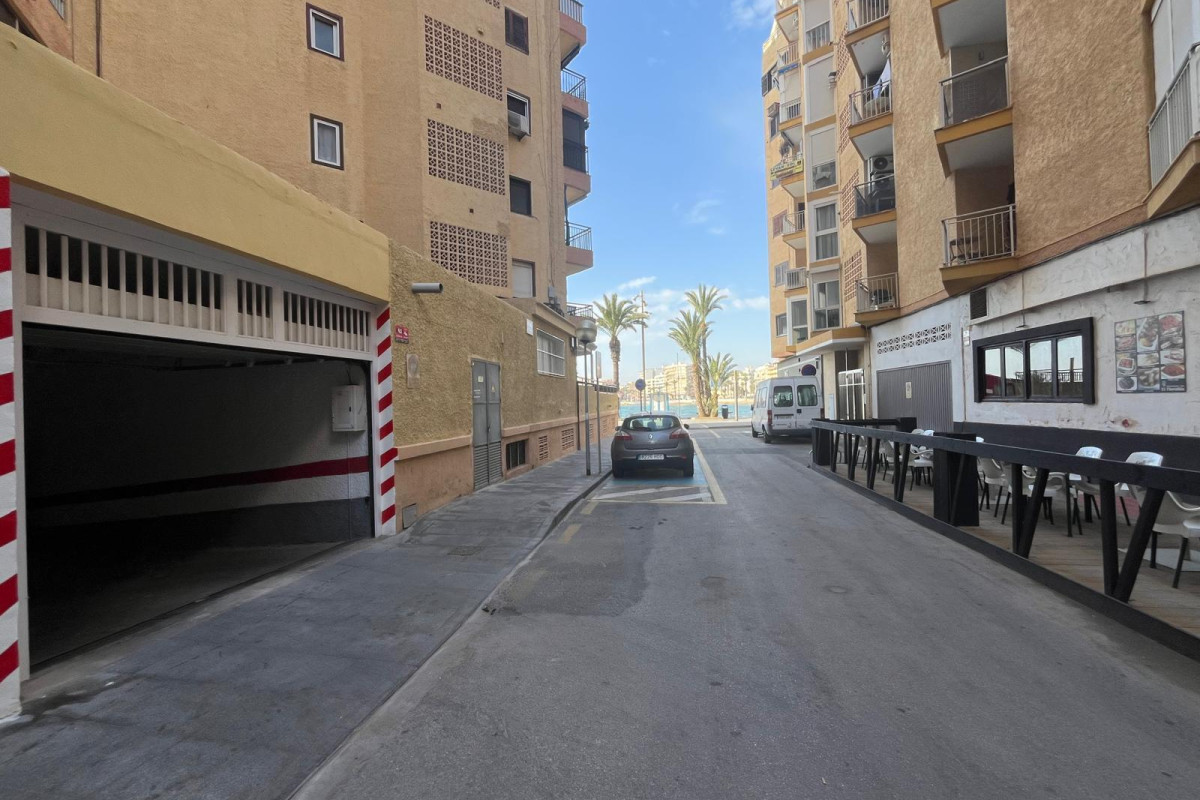 Reventa - Apartamento / piso - Torrevieja - Playa del cura