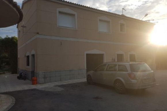 Herverkoop - Landelijke woning - Elche