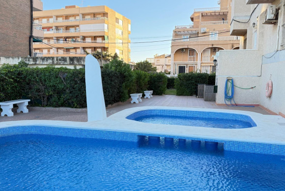 Reventa - Apartamento / piso - Torrevieja - Punta prima