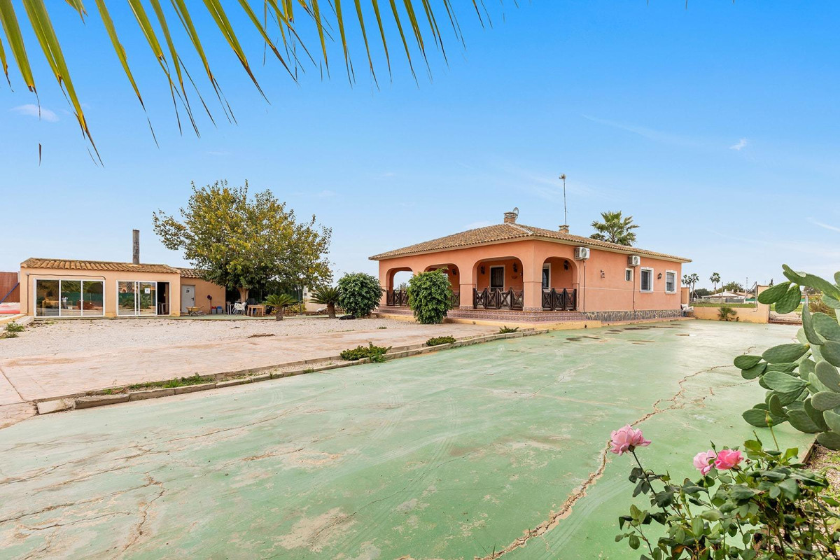 Reventa - Villa - Dolores - Vereda del pozo