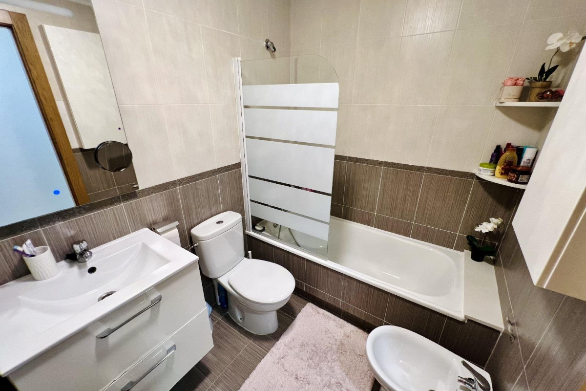 Reventa - Apartamento / piso - Torrevieja - Playa de los locos