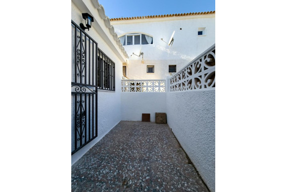 Reventa - Bungalow - Orihuela - Calle Neptuno, 03189