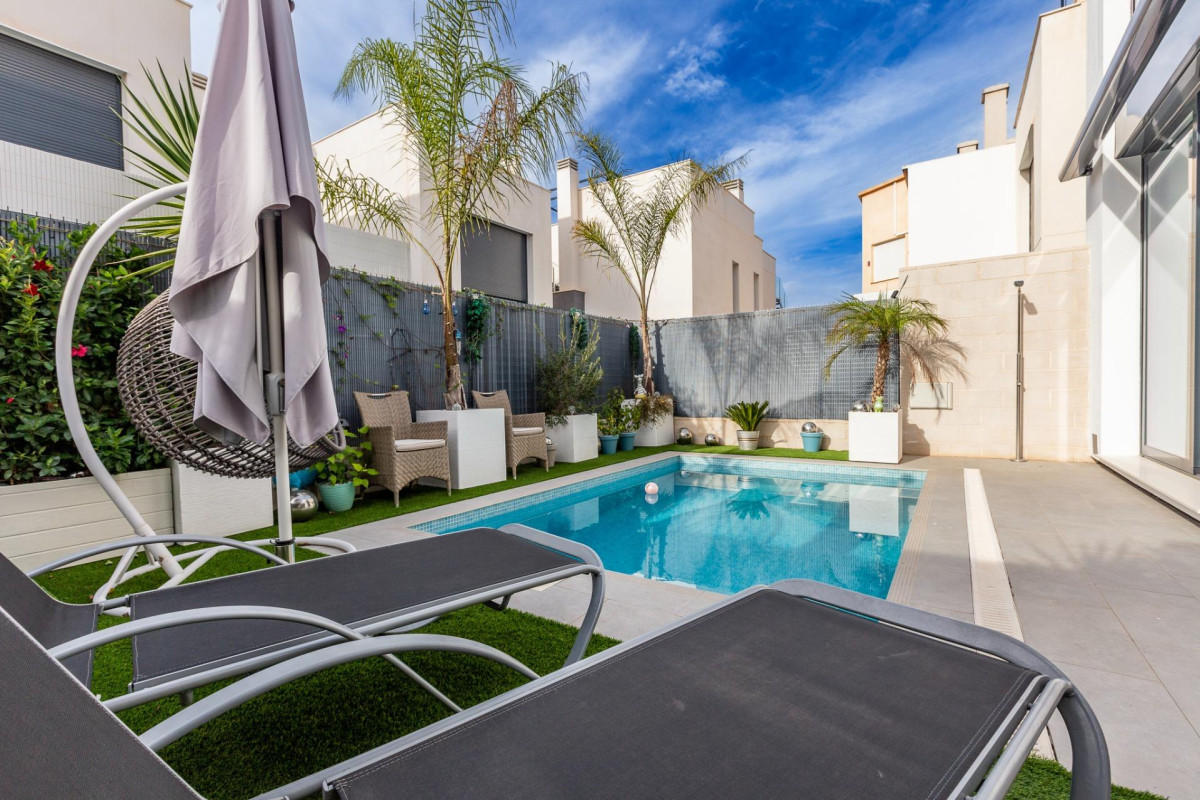 Herverkoop - LUXE VILLA - Orihuela Costa - Villamartin