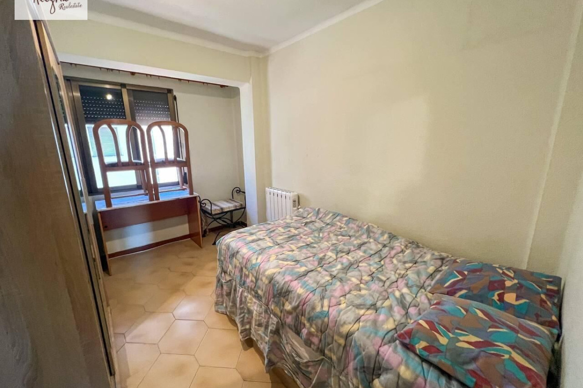 Alquiler a largo plazo - Apartamento / piso - Valencia - Benicalap