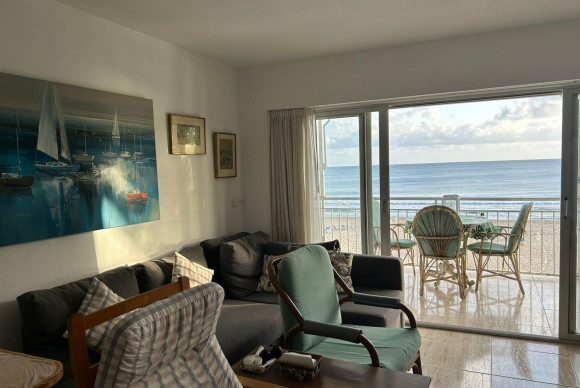 Herverkoop - Appartement  - Benidorm - Avenida del Mediterraneo