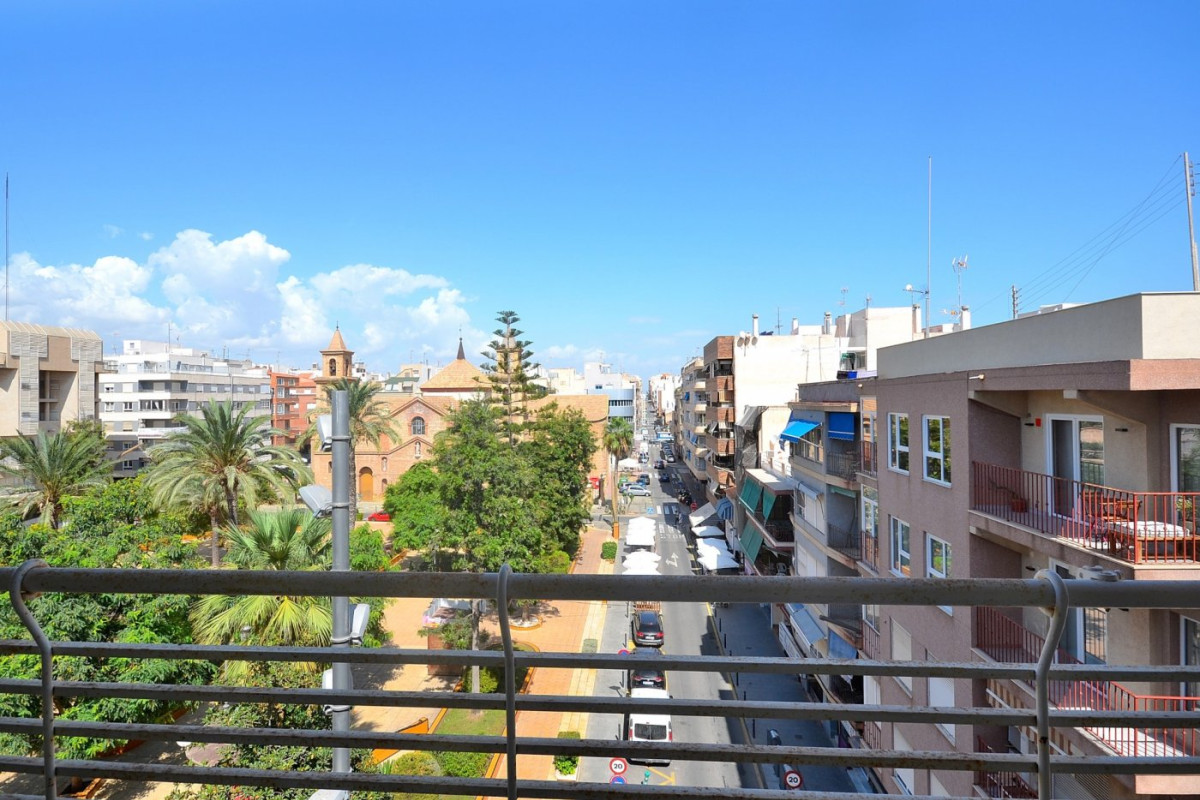 Reventa - Apartamento / piso - Torrevieja - Centro