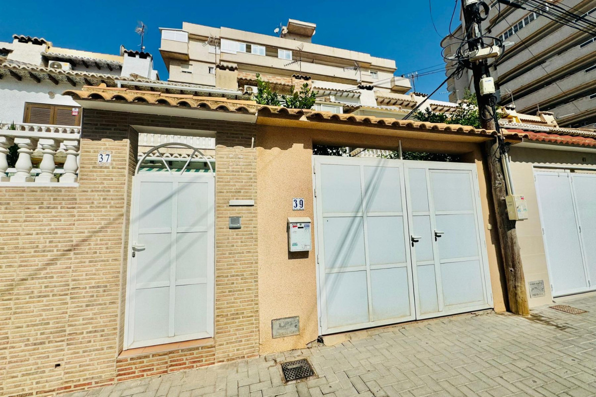 Reventa - Bungalow - Torrevieja - Aguas Nuevas