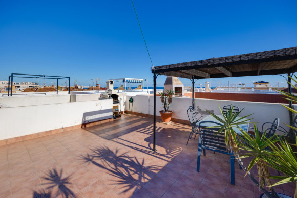 Reventa - Apartamento / piso - Torrevieja - La veleta