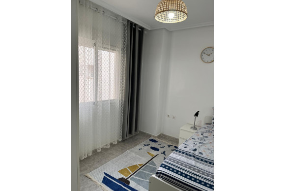 Resale - Apartment  - Los Montesinos - Pueblo 8