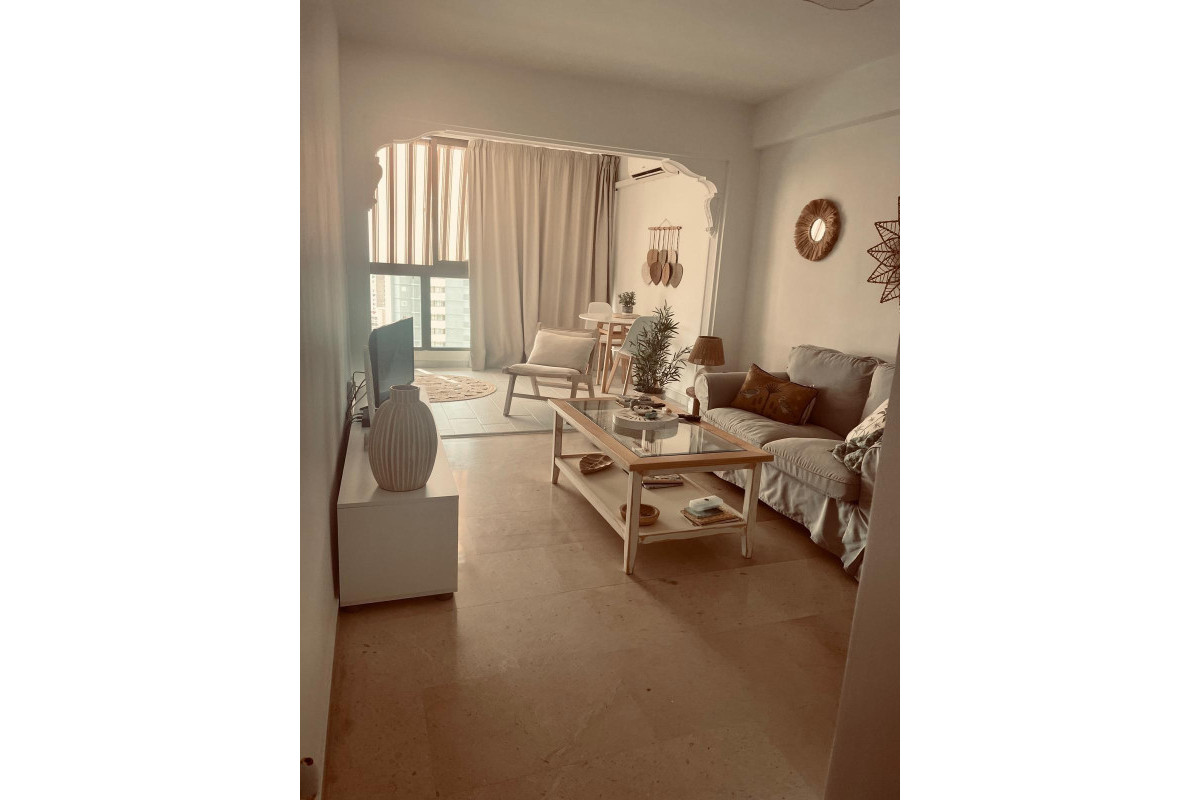 Resale - Apartment  - Benidorm - Pueblo Levante