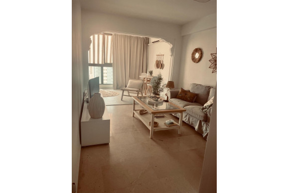 Resale - Apartment  - Benidorm - Pueblo Levante