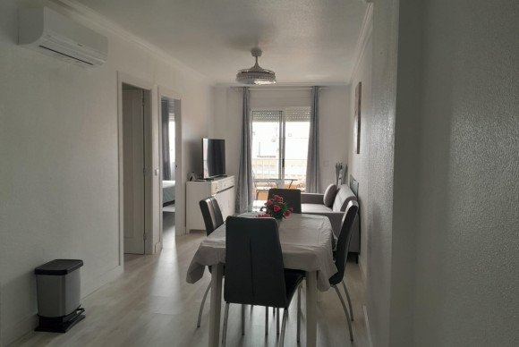 Reventa - Apartamento / piso - Torrevieja - El molino