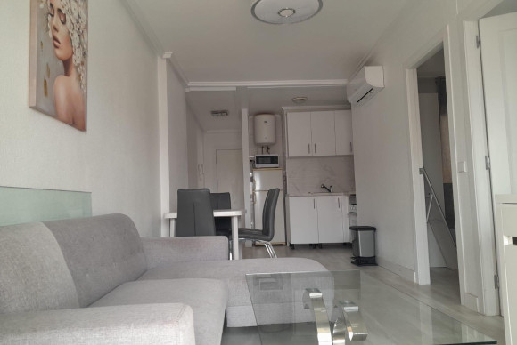 Reventa - Apartamento / piso - Torrevieja - El molino