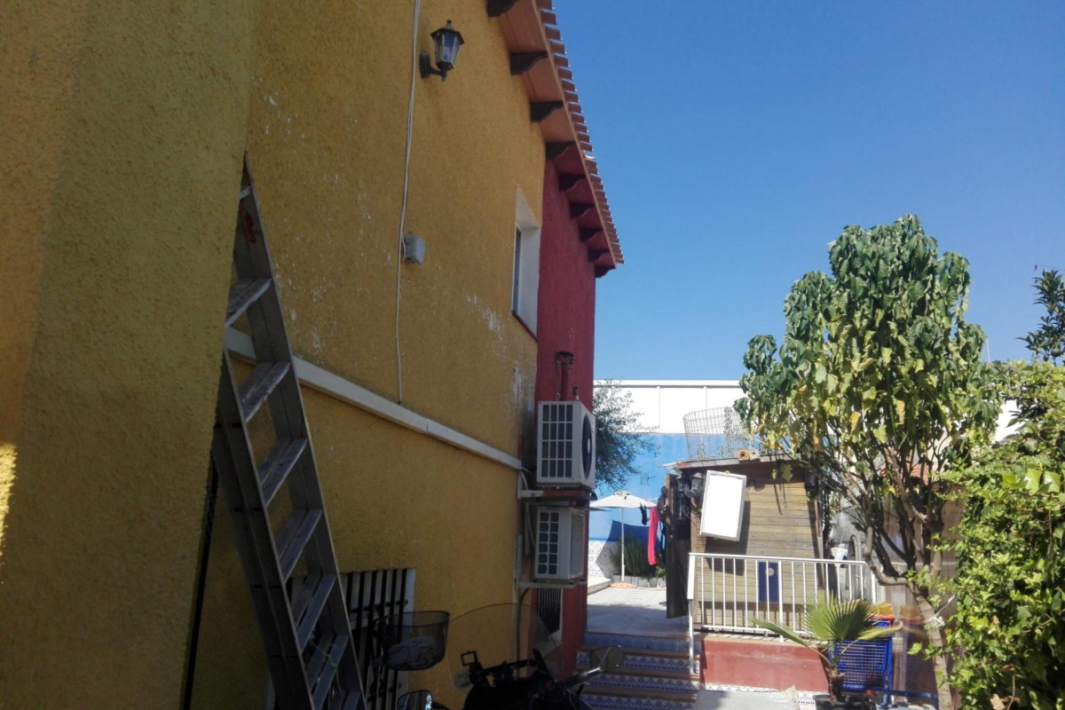 Resale - House - Orihuela Costa - Punta Prima