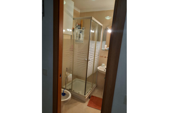 Reventa - Apartamento / piso - Torrevieja - Torretas