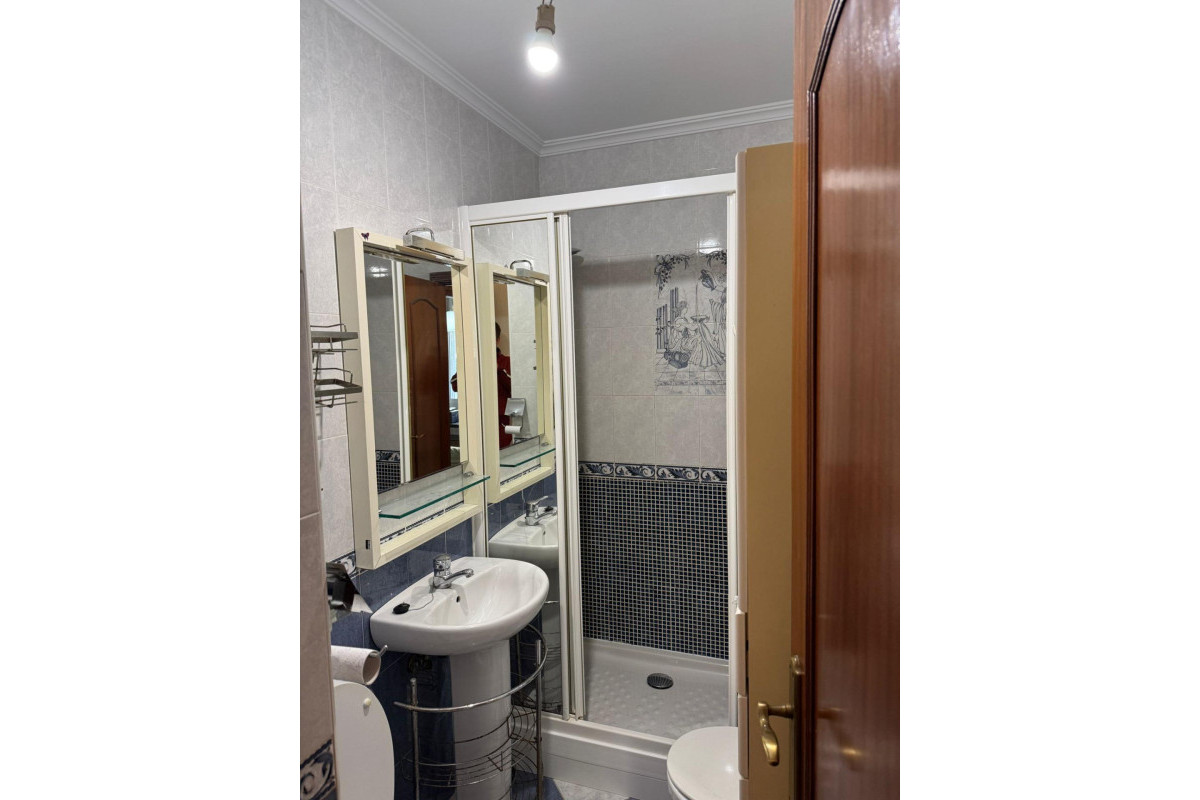 Location à long terme - Appartement - Alicante - Juan XXIII