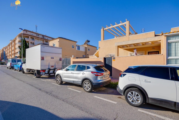 Resale - Townhouse - Torrevieja - Parque de Las Naciones