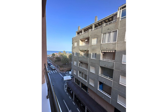 Resale - Apartment  - Torrevieja - Curva del Palangre