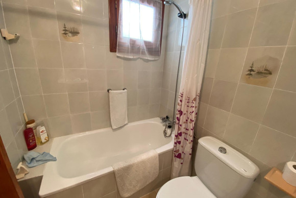 Reventa - Apartamento / piso - Torrevieja - Acequion