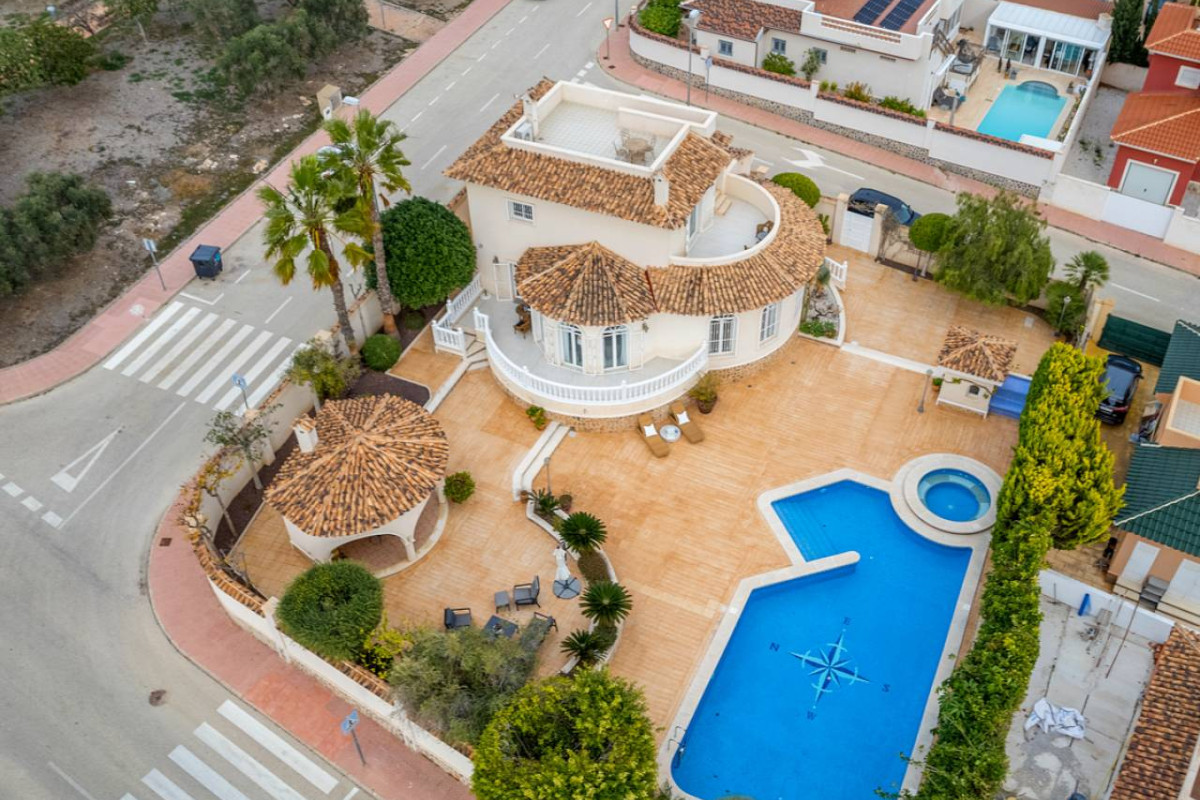 Revente - Villa - Ciudad Quesada