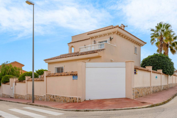 Revente - Villa - Ciudad Quesada