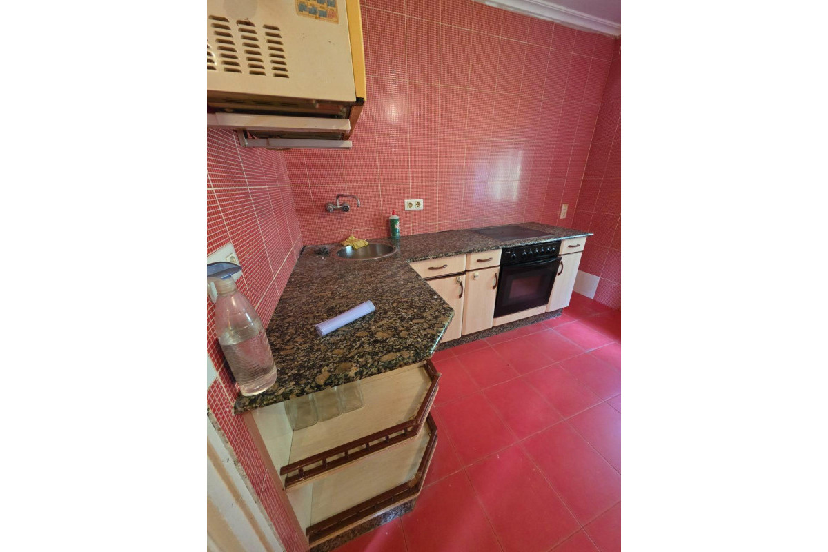 Resale - Apartment  - Gozon - Área de Gozon