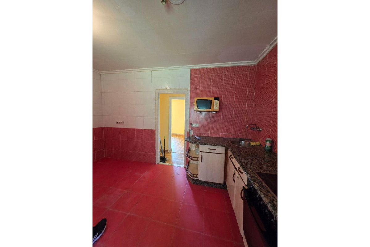 Resale - Apartment  - Gozon - Área de Gozon