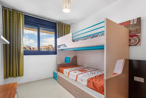 Revente - Appartement - Torrevieja - Punta prima
