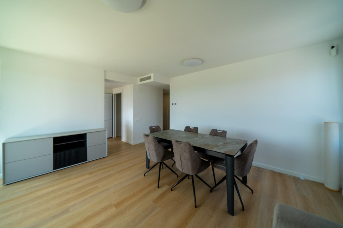 Resale - Apartment  - Alicante - Benalua