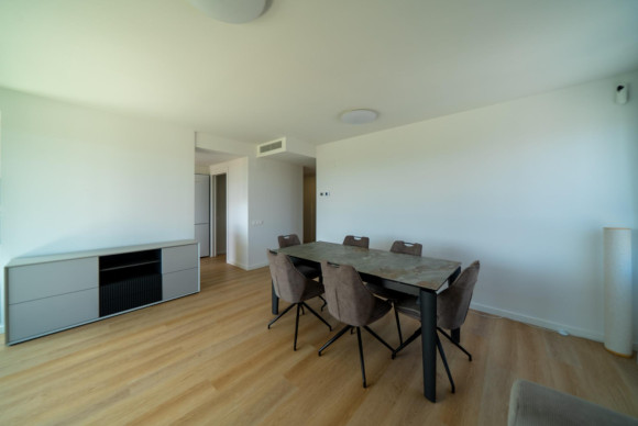 Resale - Apartment  - Alicante - Benalua