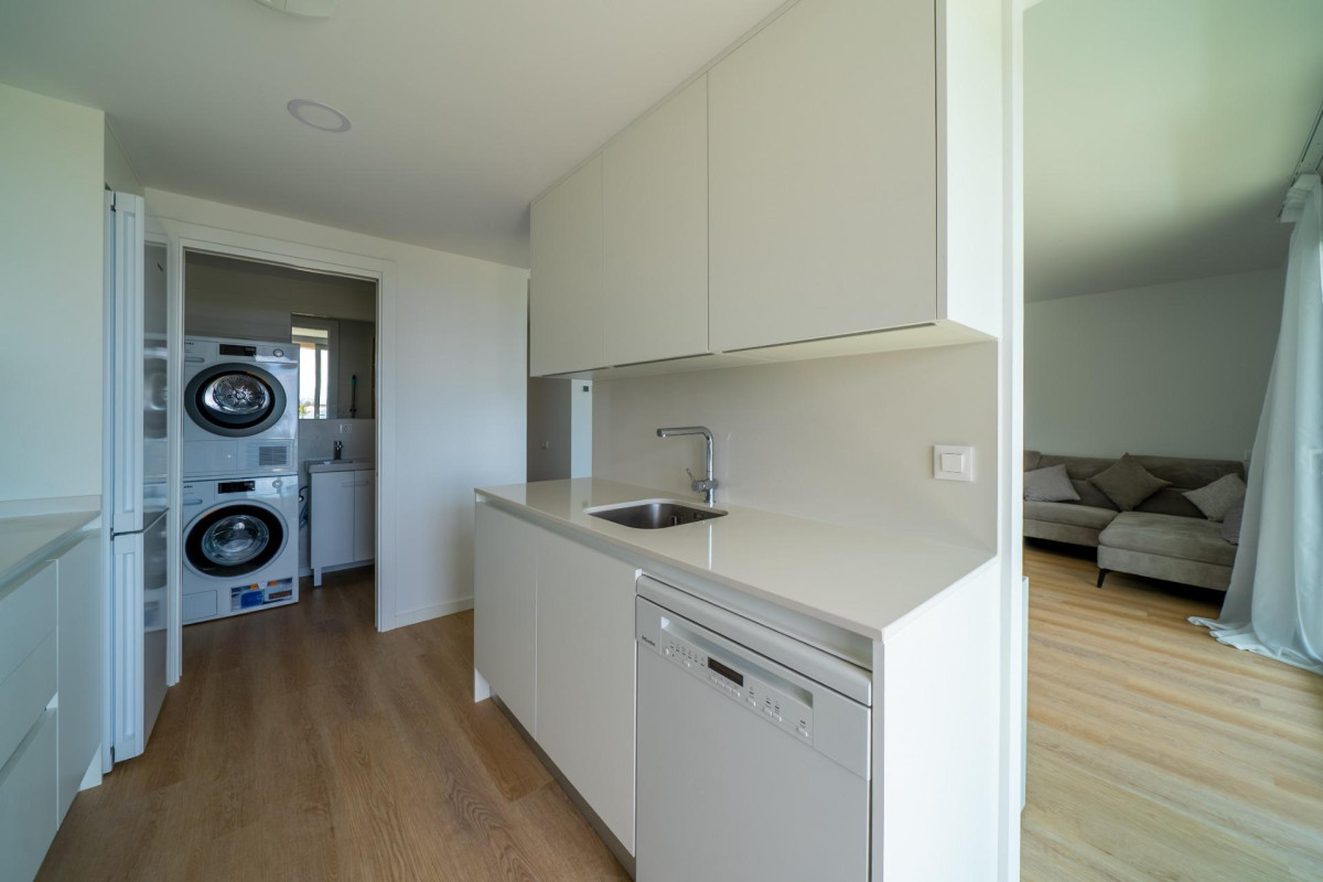 Resale - Apartment  - Alicante - Benalua
