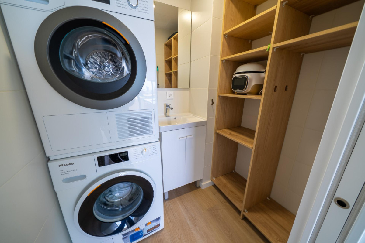 Resale - Apartment  - Alicante - Benalua