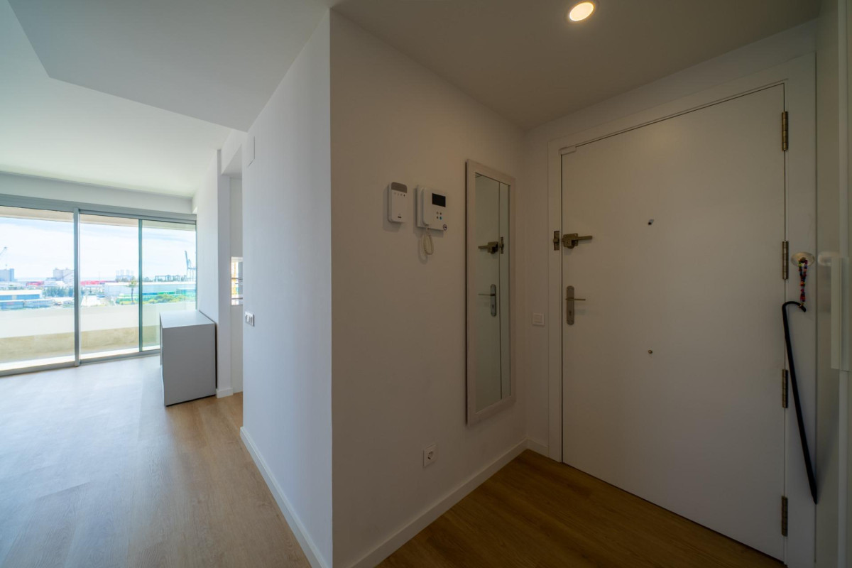 Resale - Apartment  - Alicante - Benalua