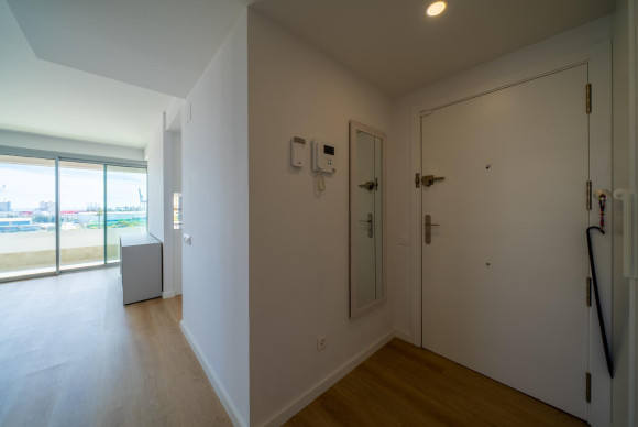 Resale - Apartment  - Alicante - Benalua