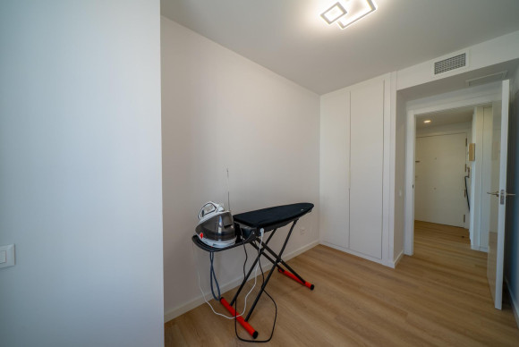 Resale - Apartment  - Alicante - Benalua