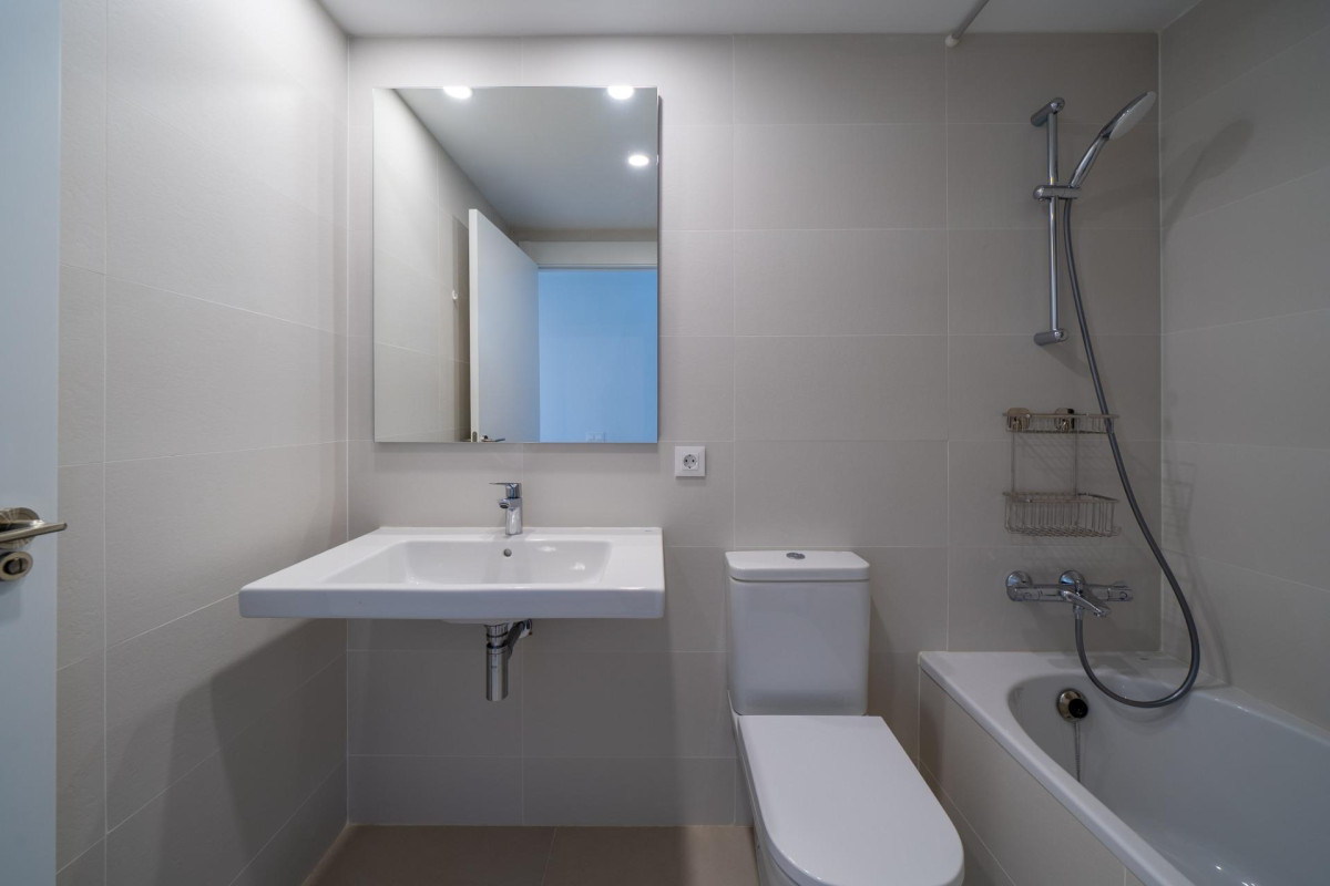Resale - Apartment  - Alicante - Benalua