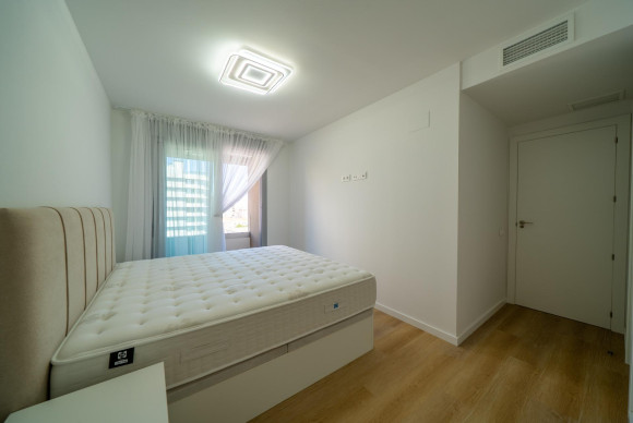 Resale - Apartment  - Alicante - Benalua