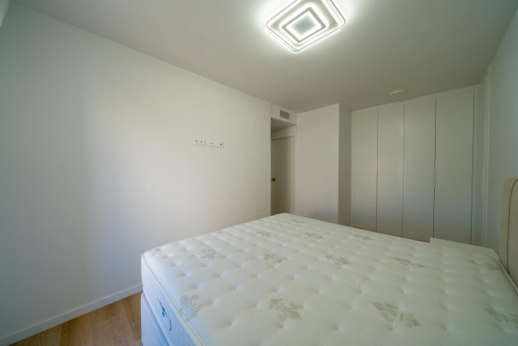 Resale - Apartment  - Alicante - Benalua